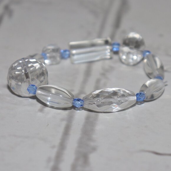 Clear Glass & Blue Crystal Beaded Bracelet | 7" Elastic | NWOT | Textured Sparkl - Picture 1 of 5